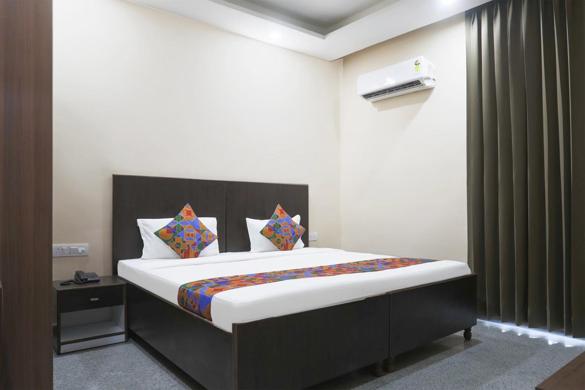 Fabhotel Bliss Premium Gurgaon Exterior foto